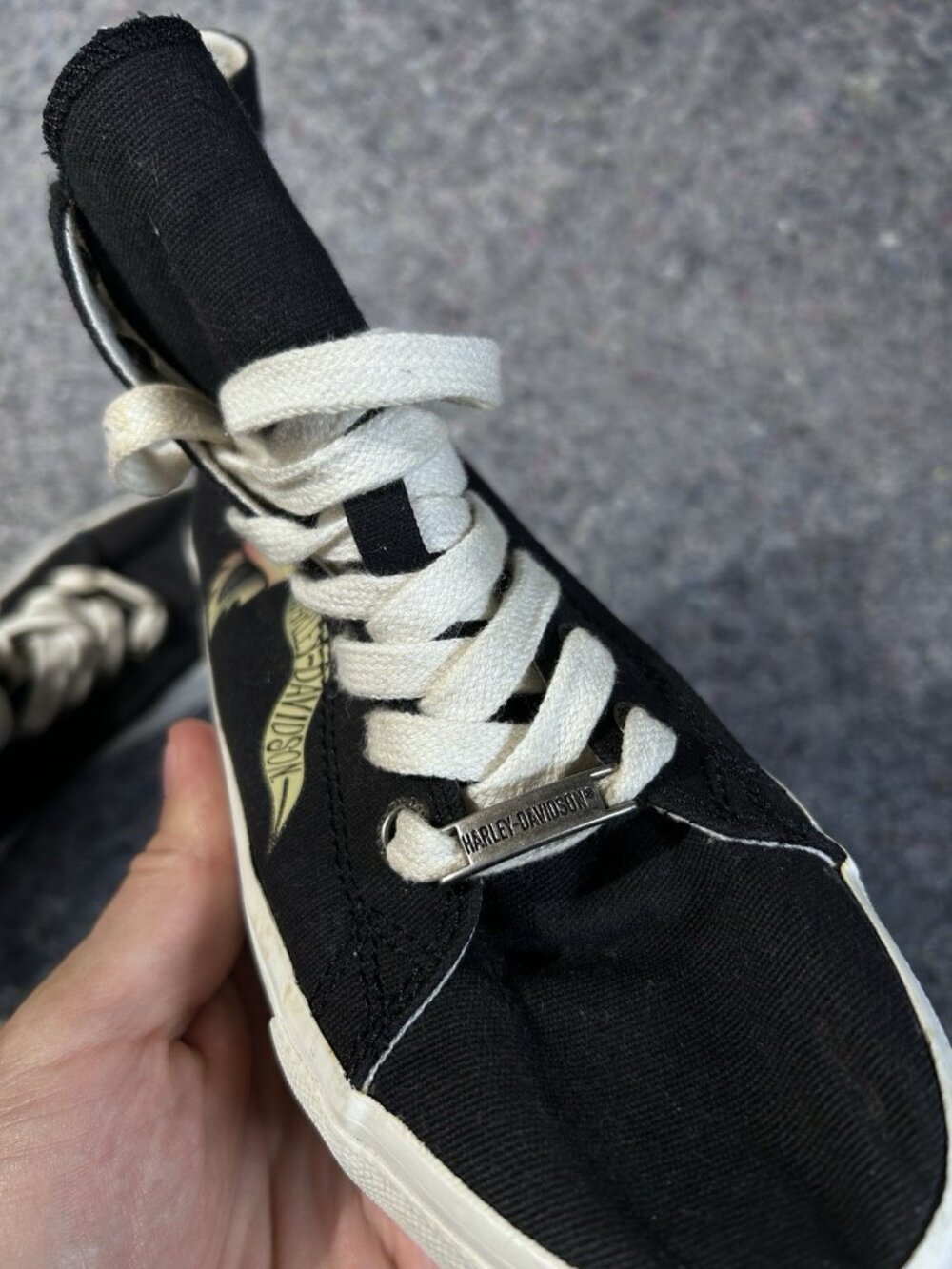 Harley-Davidson Women’s D83607 Rose & Dagger Canvas High Top Shoes Black Sz 7 - Picture 5 of 6